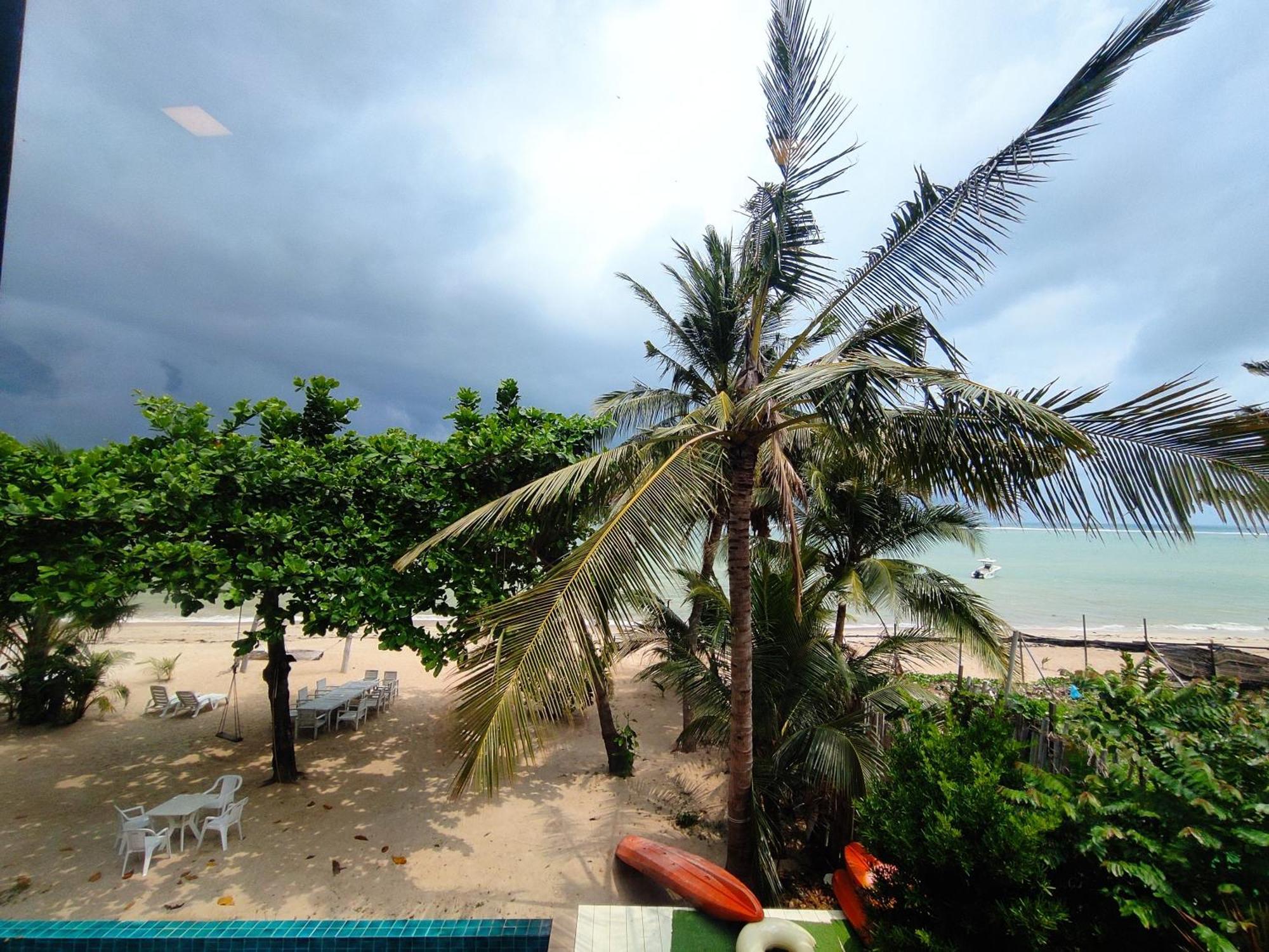 Baan Ampai Beach Hotel Hua Thanon  Exterior photo